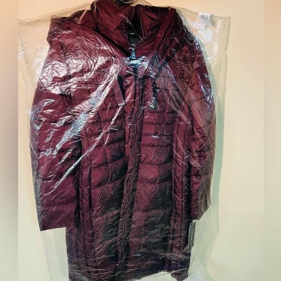 BLK Friday Deal Tahari Hooded Puffer Coat SZ-Lg & XL New - Picture 9 of 10